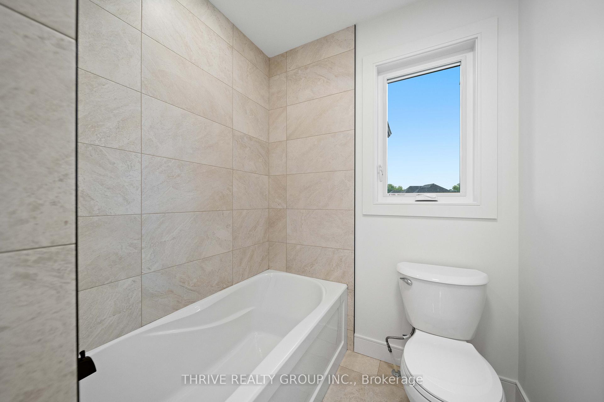Photo 33 of 4067 Fallingbrook Road, London, South V — HOMEH