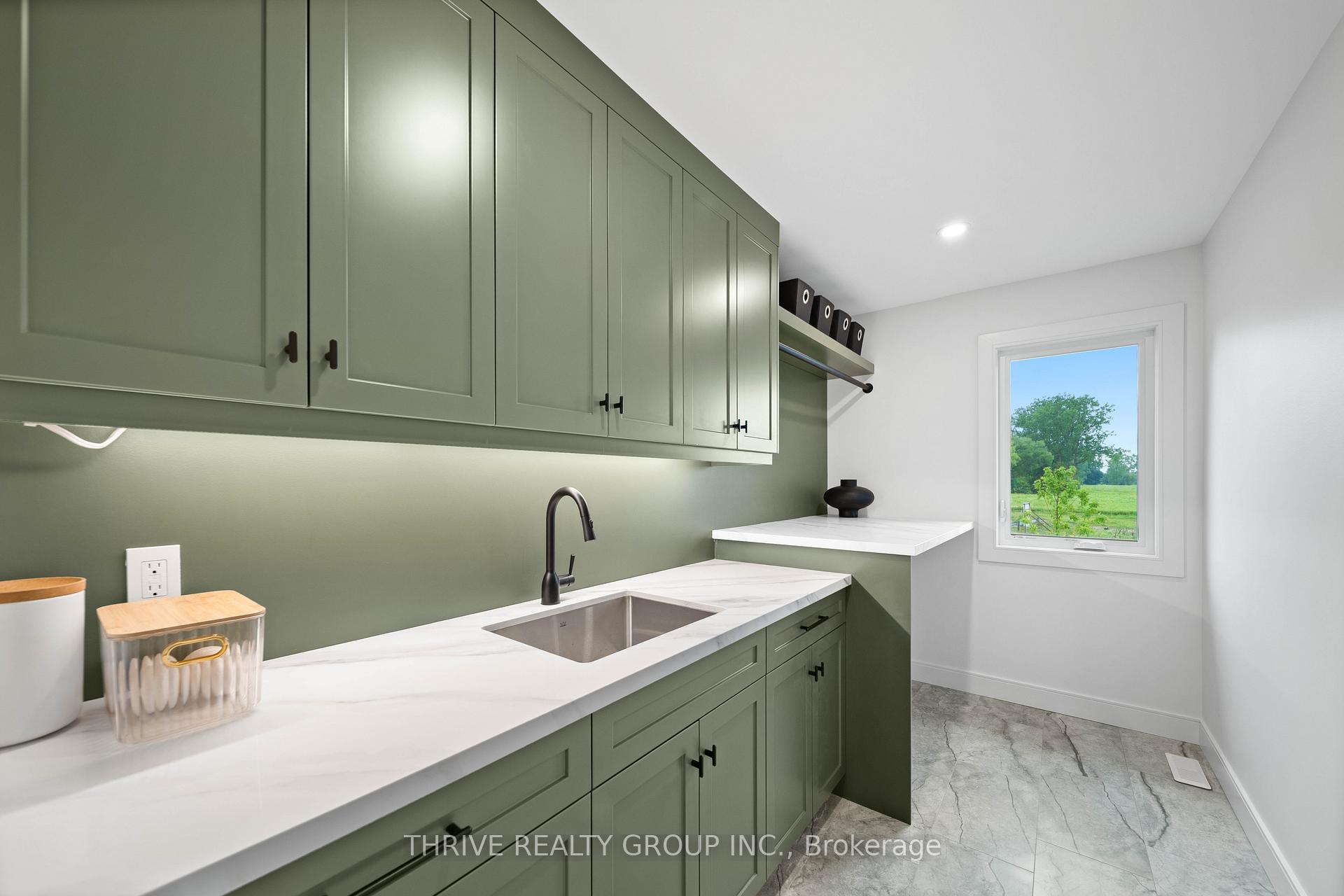 Photo 35 of 4067 Fallingbrook Road, London, South V — HOMEH