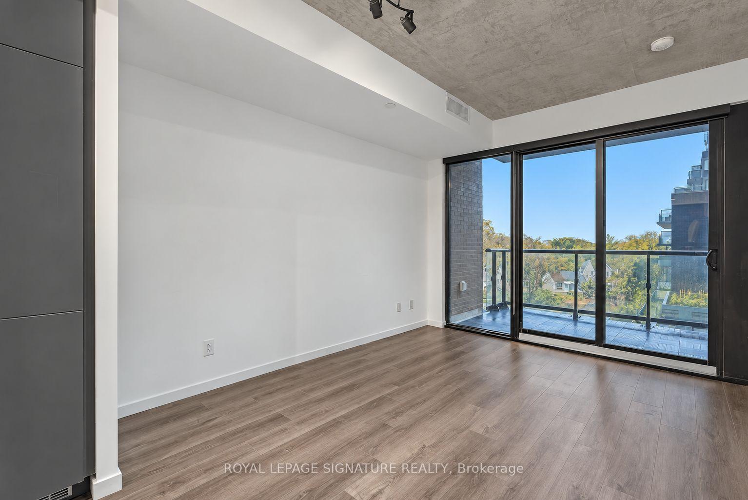 Photo 10 of Unit 426, 7 Smith Crescent, Etobicoke, Stonegate-Queensway — HOMEH