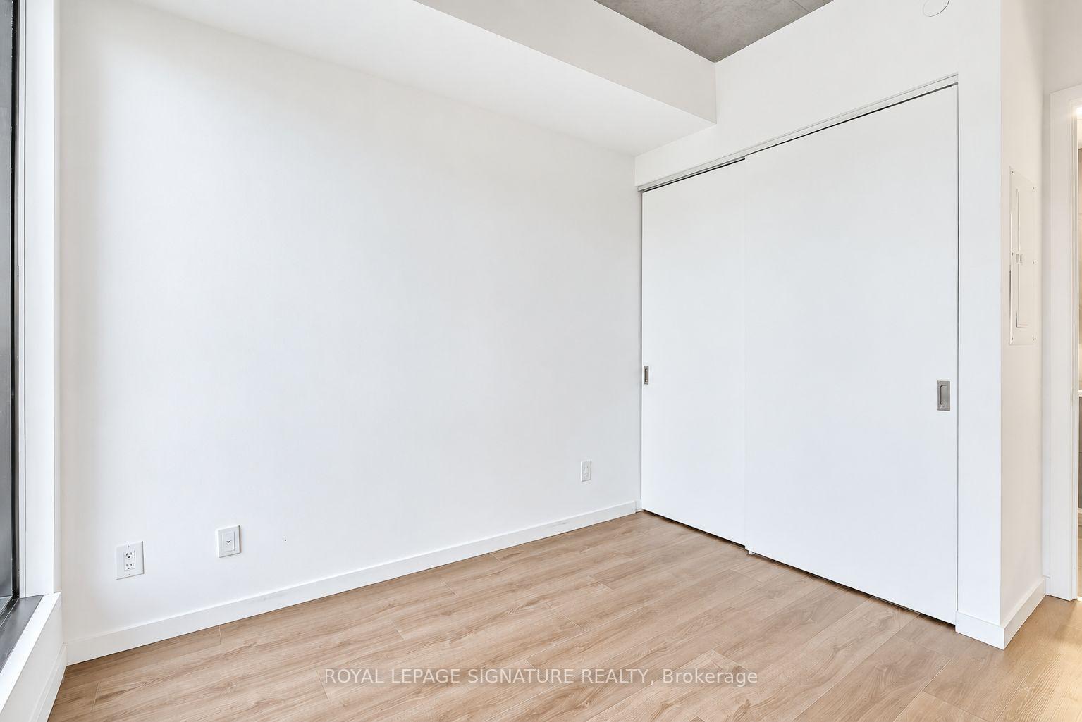 Photo 17 of Unit 426, 7 Smith Crescent, Etobicoke, Stonegate-Queensway — HOMEH