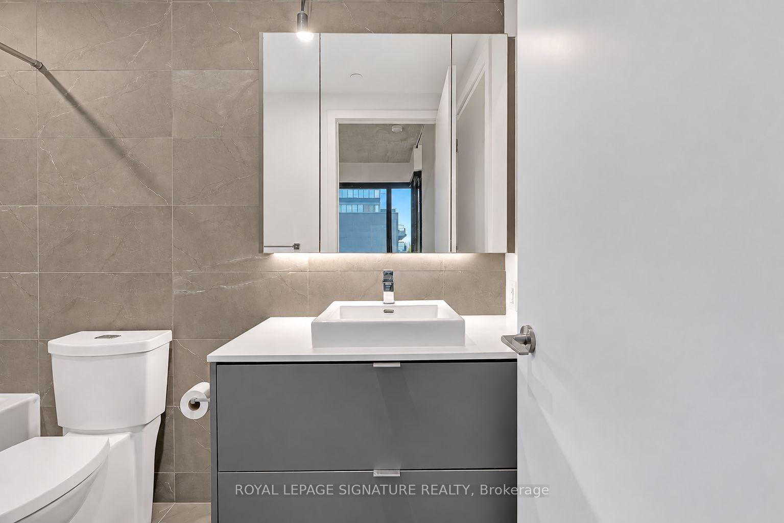 Photo 19 of Unit 426, 7 Smith Crescent, Etobicoke, Stonegate-Queensway — HOMEH