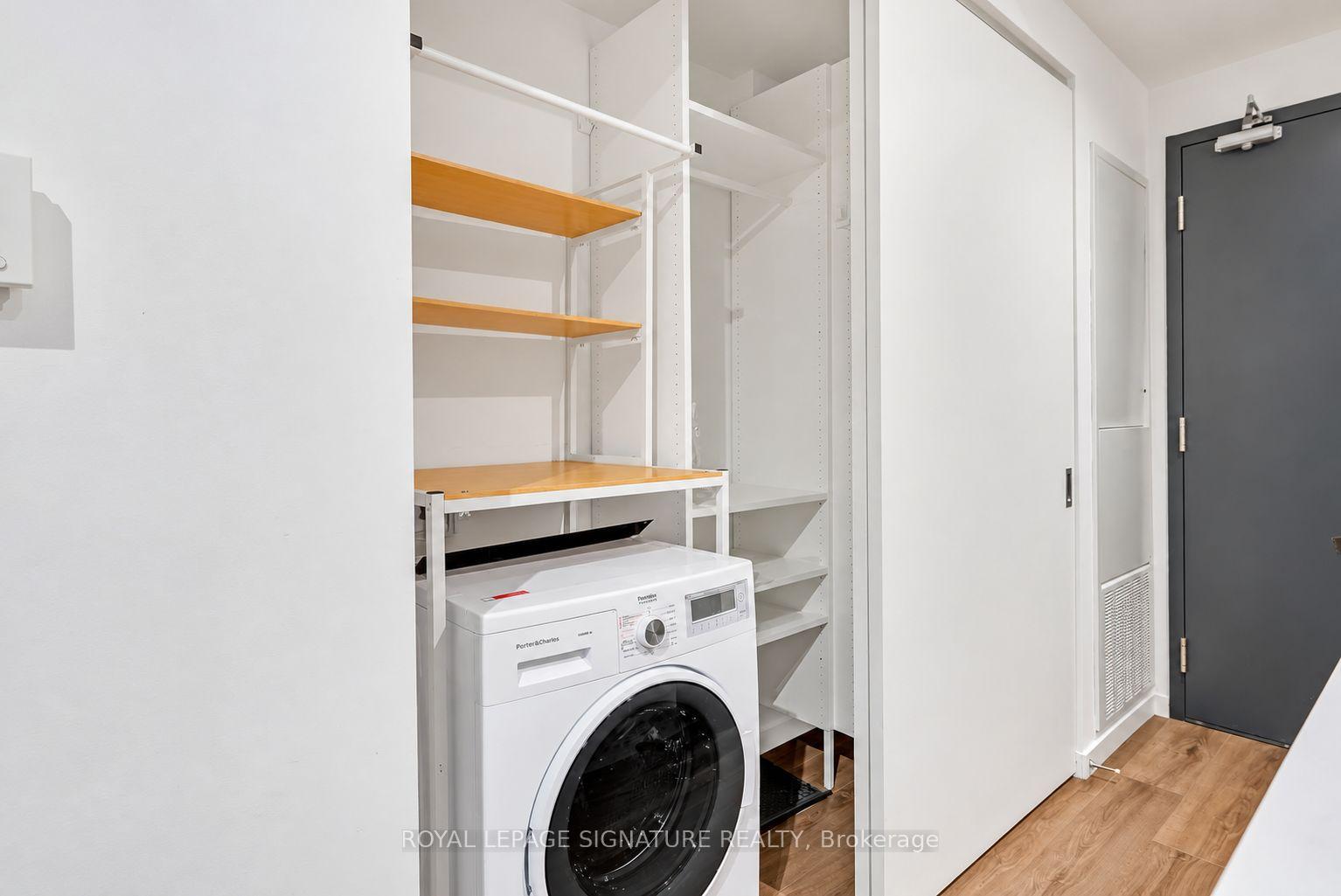 Photo 22 of Unit 426, 7 Smith Crescent, Etobicoke, Stonegate-Queensway — HOMEH