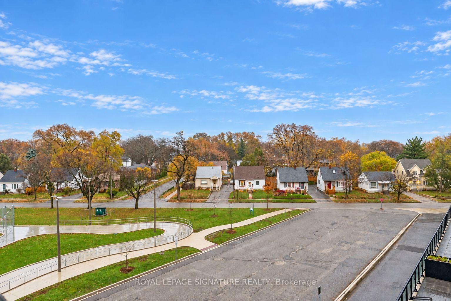 Photo 25 of Unit 426, 7 Smith Crescent, Etobicoke, Stonegate-Queensway — HOMEH