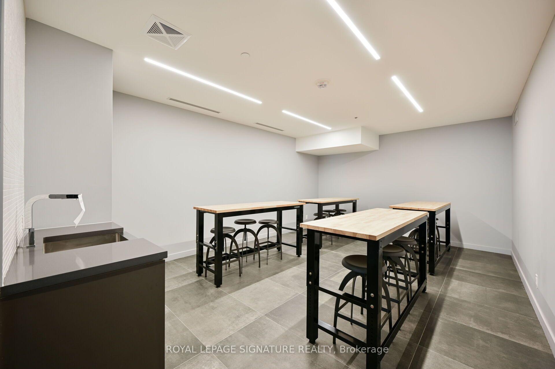 Photo 33 of Unit 426, 7 Smith Crescent, Etobicoke, Stonegate-Queensway — HOMEH