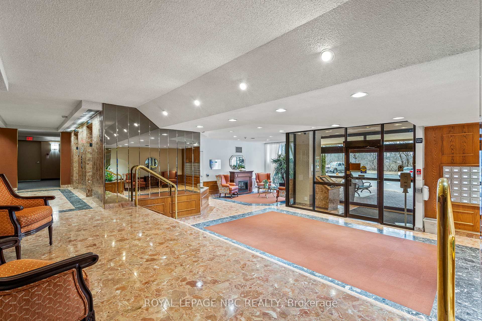 Photo 4 of Unit PH6, 3 Towering Heights Boulevard, St. Catharines, Glendale/Glenridge — HOMEH