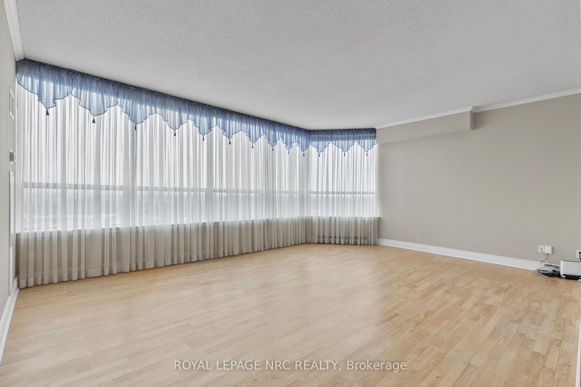 Photo 27 of Unit PH6, 3 Towering Heights Boulevard, St. Catharines, Glendale/Glenridge — HOMEH