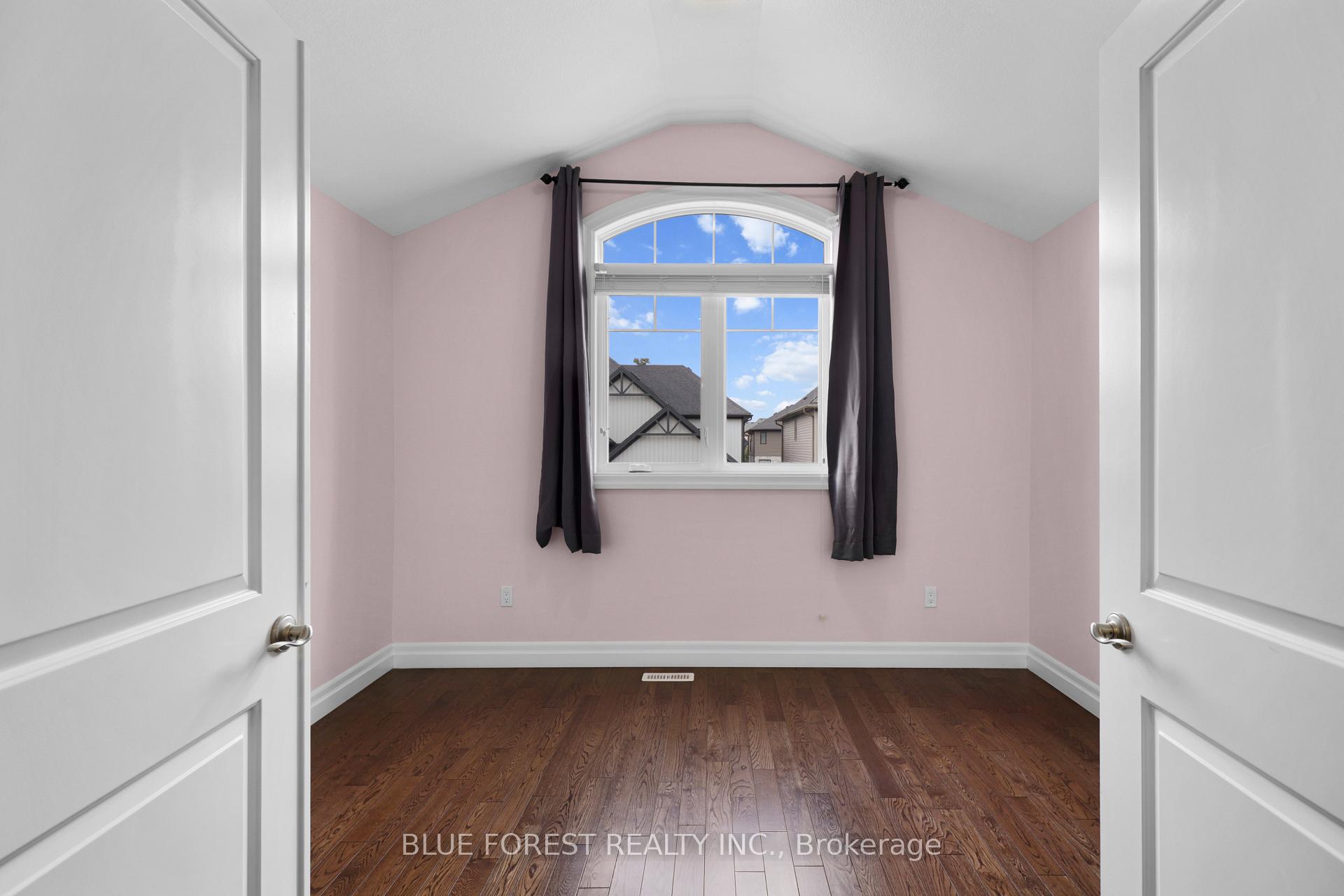 Photo 25 of Unit 177, 1061 Eagletrace Drive, London, North S — HOMEH