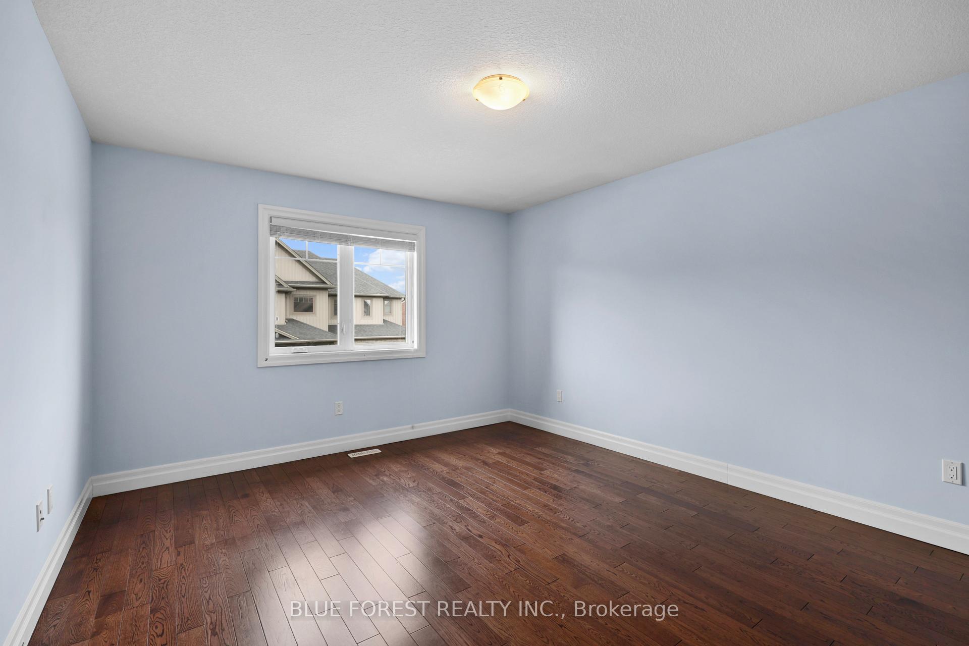 Photo 28 of Unit 177, 1061 Eagletrace Drive, London, North S — HOMEH