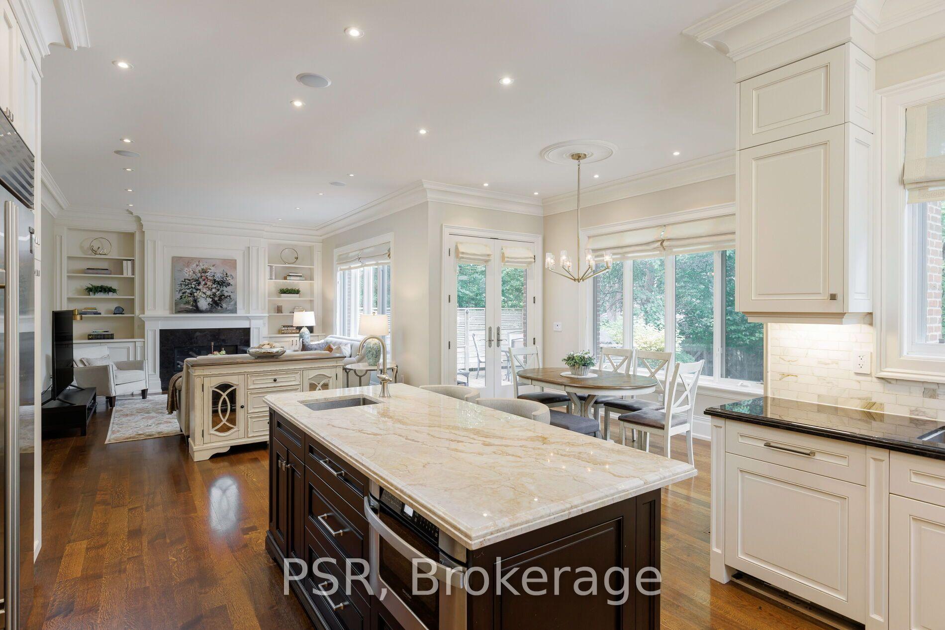 Photo 21 of 94 Munro Boulevard, North York, St. Andrew-Windfields — HOMEH