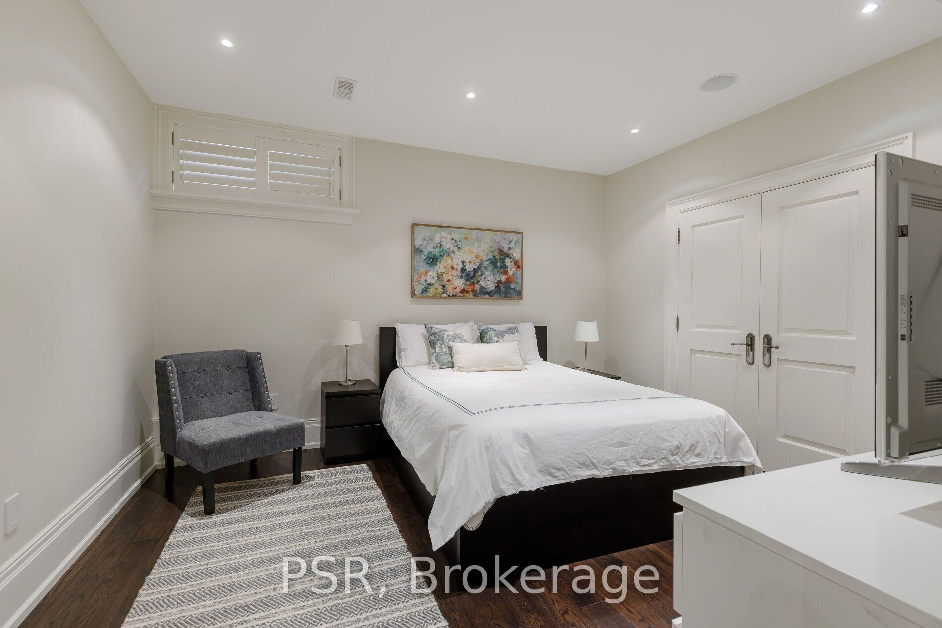 Photo 51 of 94 Munro Boulevard, North York, St. Andrew-Windfields — HOMEH