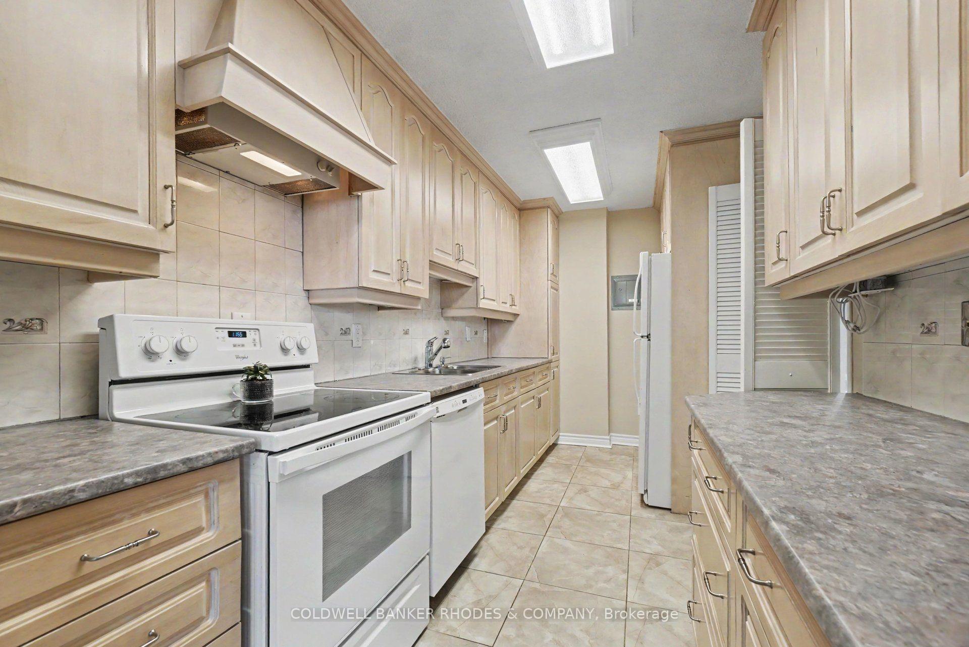 Photo 14 of Unit 2104, 1785 Frobisher Lane, Ottawa, Riverview Park — HOMEH
