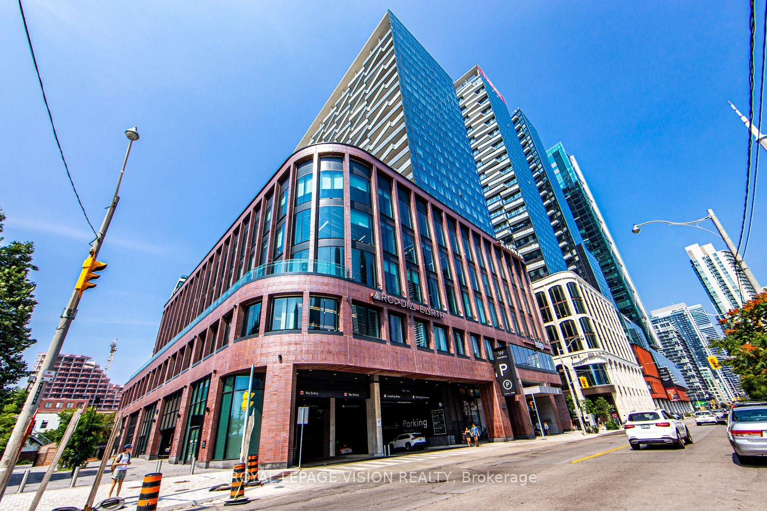 Photo 2 of Unit 1807, 480 Front Street W, Toronto, Waterfront Communities — HOMEH
