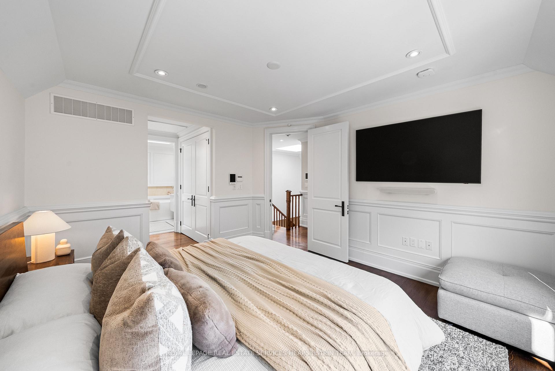 Photo 21 of 197 Randolph Road, Toronto, Leaside — HOMEH