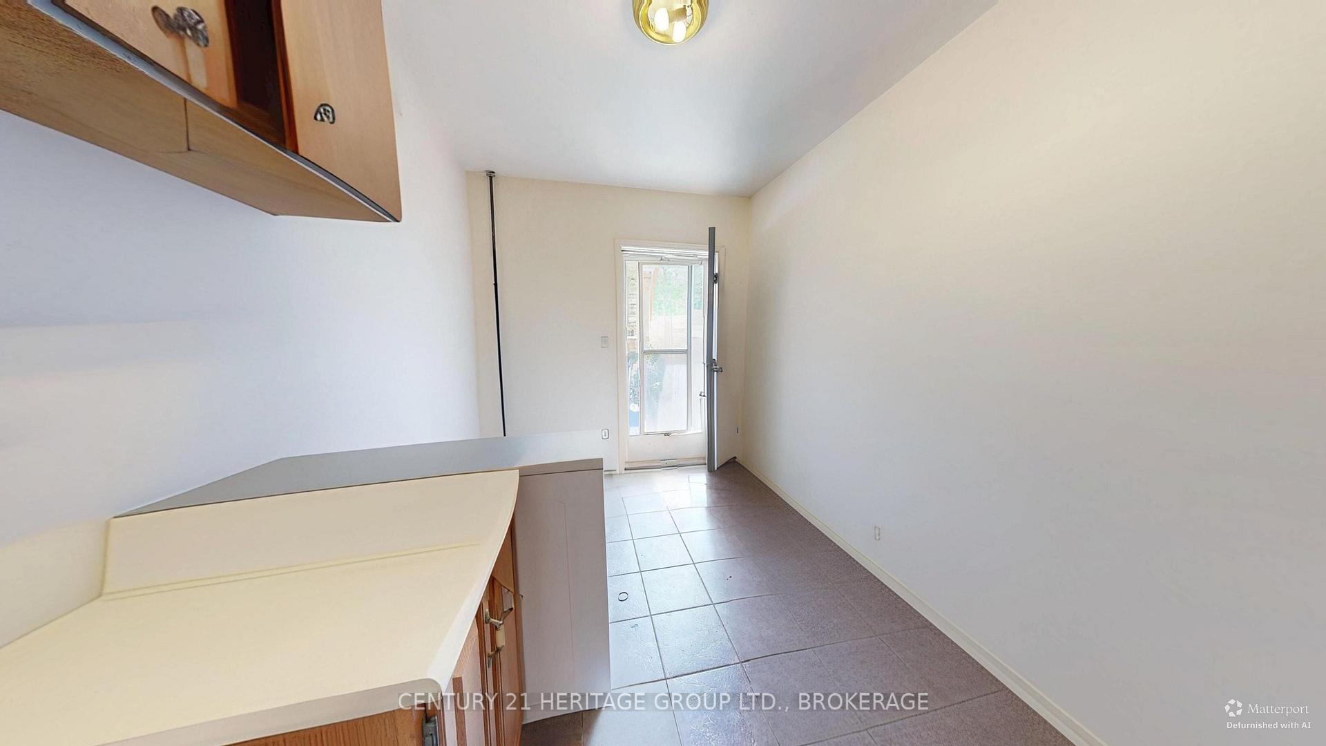 Photo 6 of 154 Stephen Street, Kingston, East of Sir John A. Blvd — HOMEH