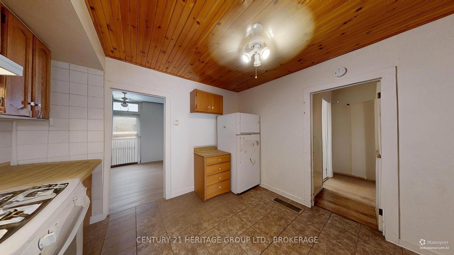 Photo 7 of 154 Stephen Street, Kingston, East of Sir John A. Blvd — HOMEH