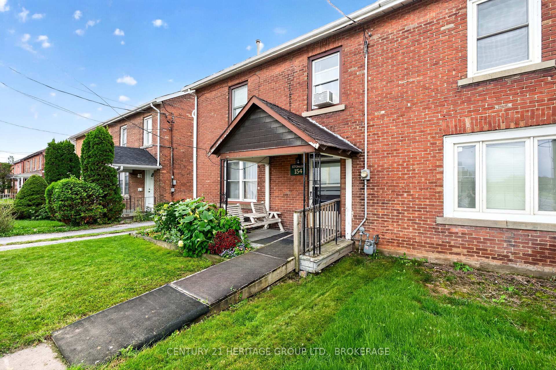 Photo 11 of 154 Stephen Street, Kingston, East of Sir John A. Blvd — HOMEH