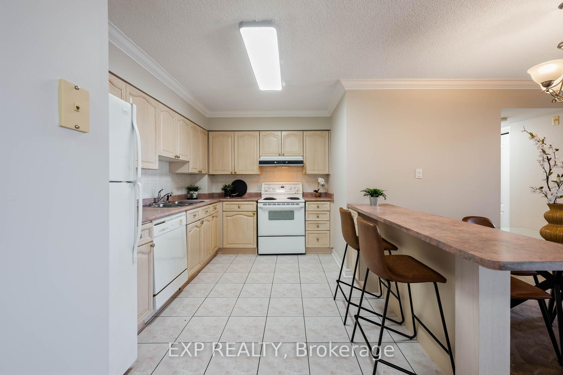 Photo 8 of Unit 507, 200 Broadway, Orangeville — HOMEH
