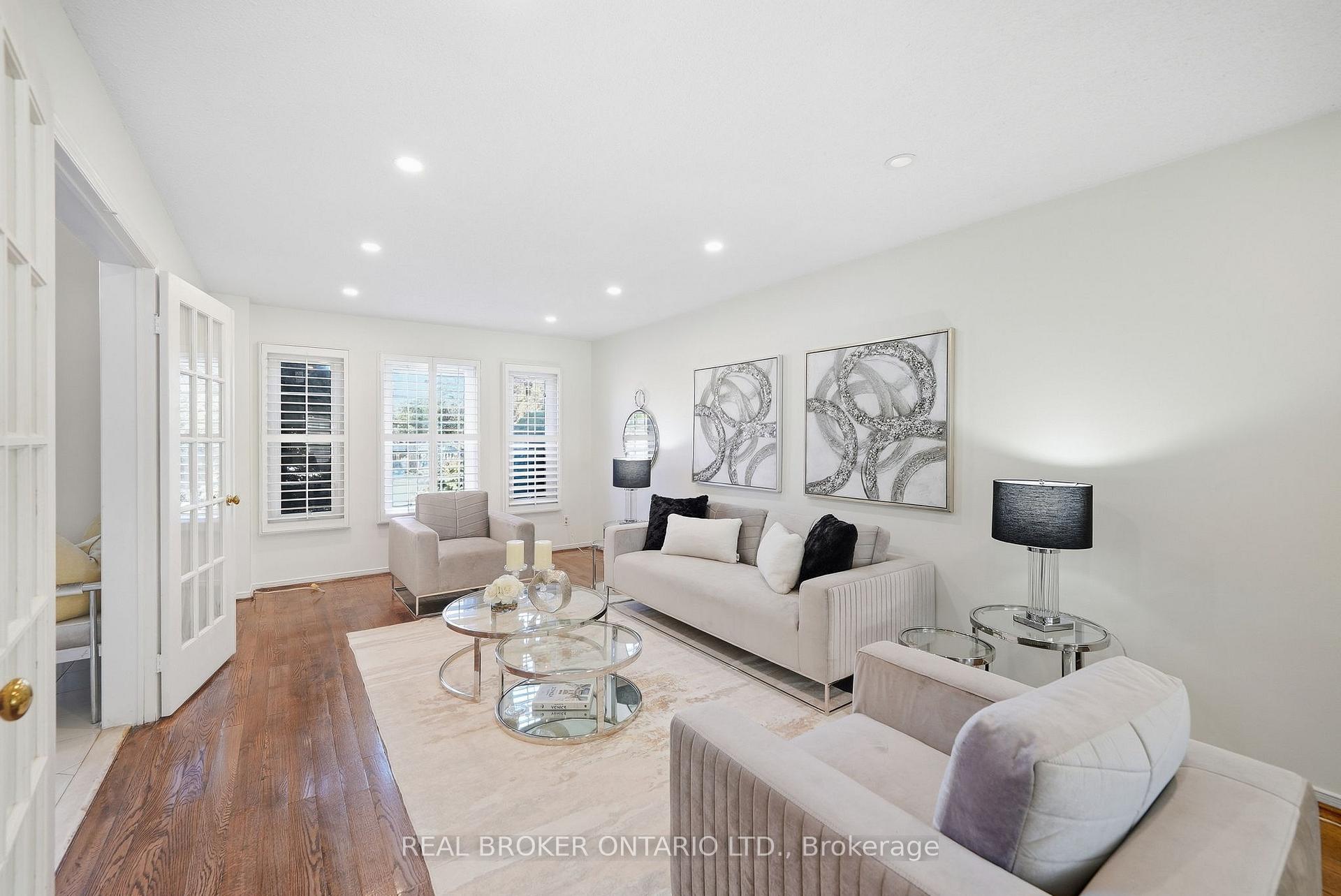 Photo 13 of 61 Bluenose Crescent, Scarborough, Highland Creek — HOMEH