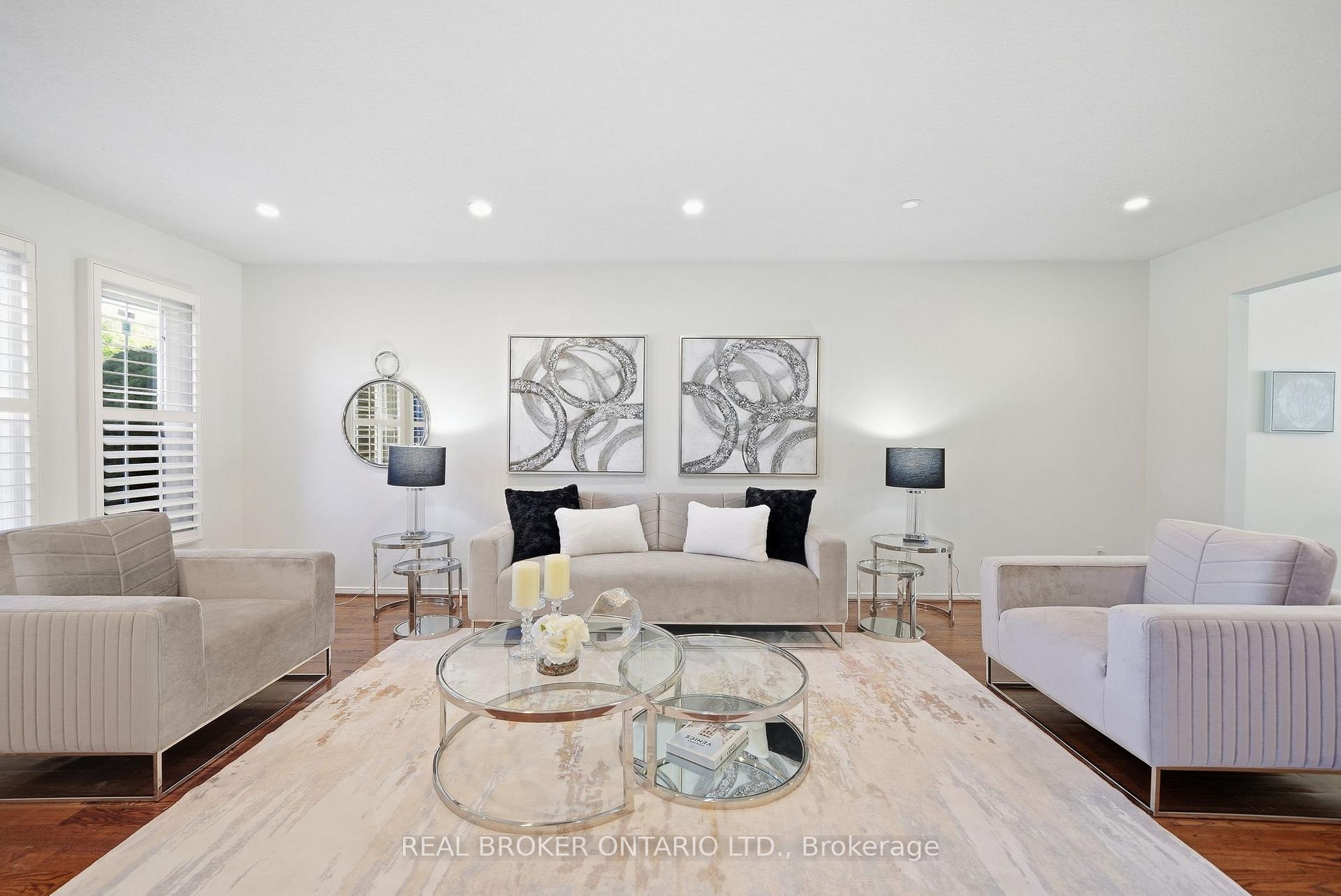 Photo 14 of 61 Bluenose Crescent, Scarborough, Highland Creek — HOMEH