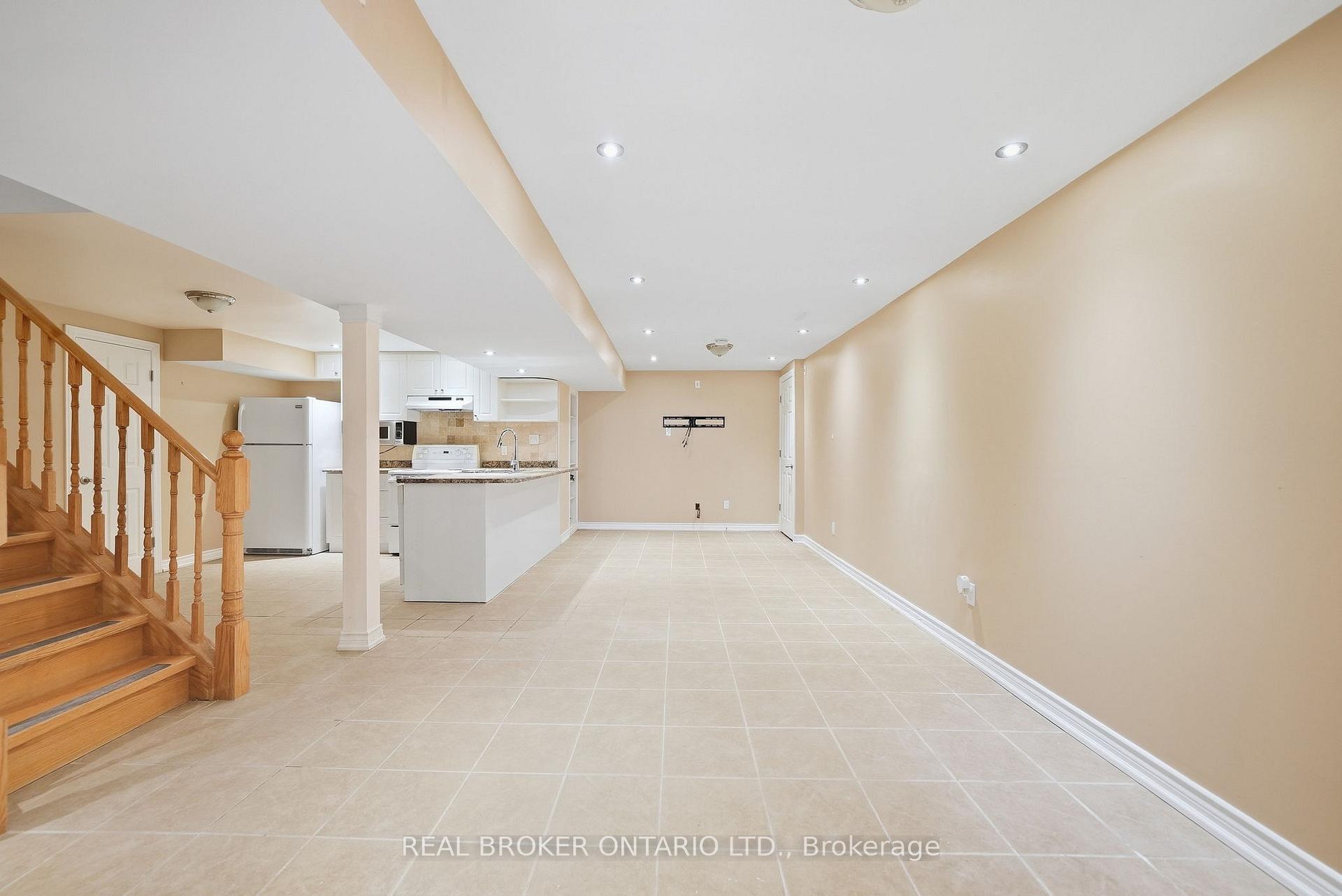 Photo 26 of 61 Bluenose Crescent, Scarborough, Highland Creek — HOMEH