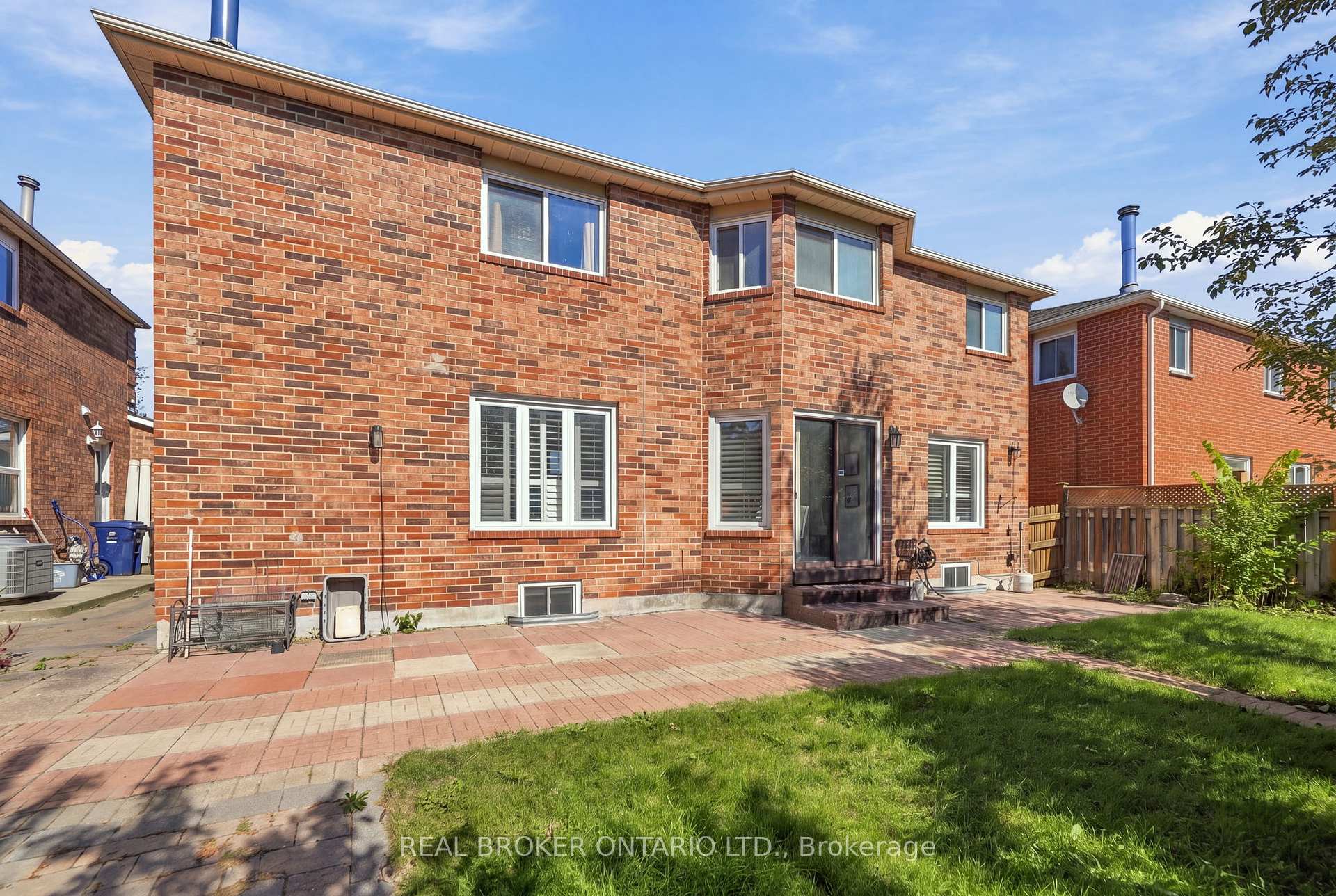 Photo 30 of 61 Bluenose Crescent, Scarborough, Highland Creek — HOMEH