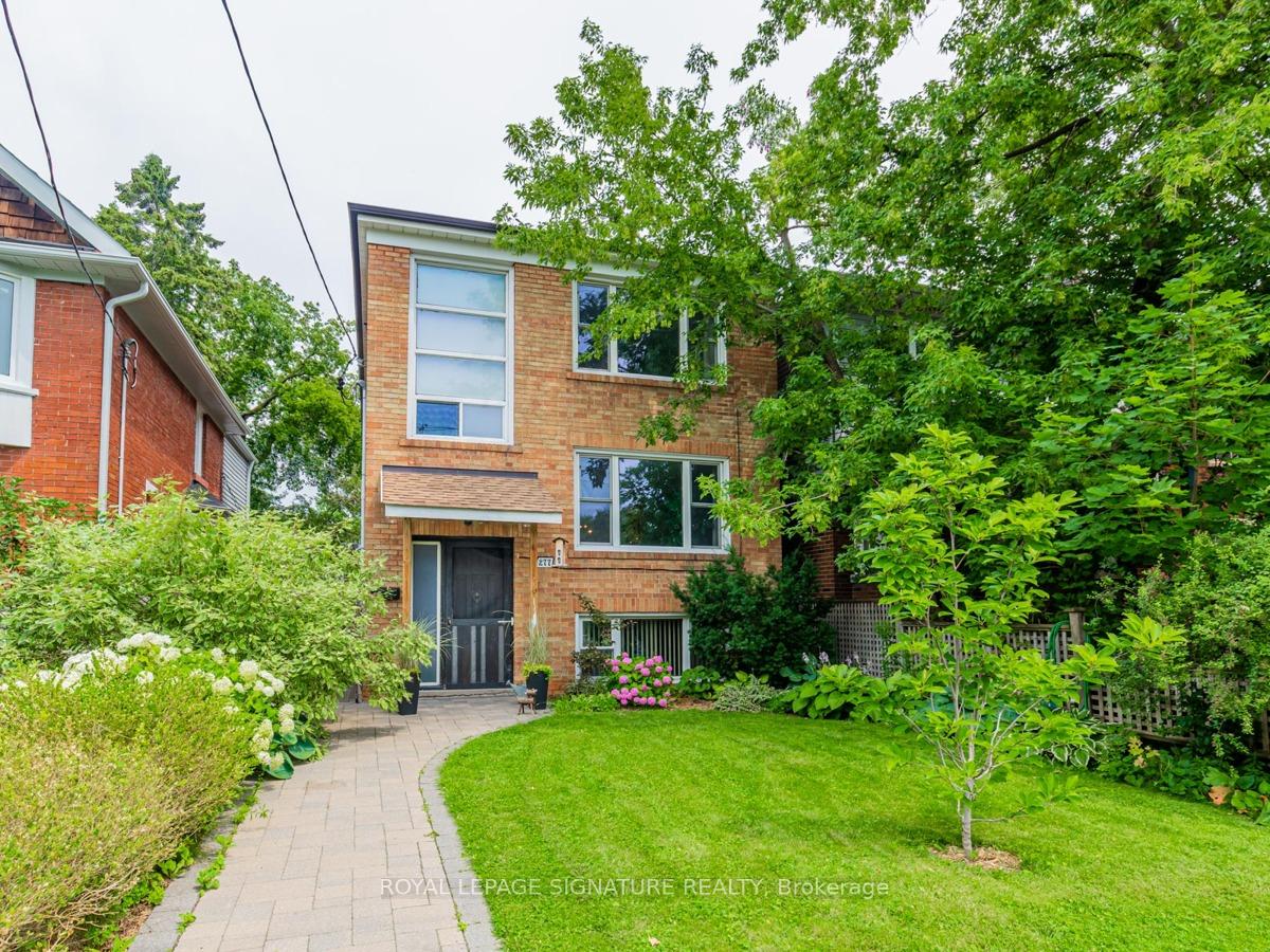 Photo of Unit Upper, 277 Wychwood Avenue