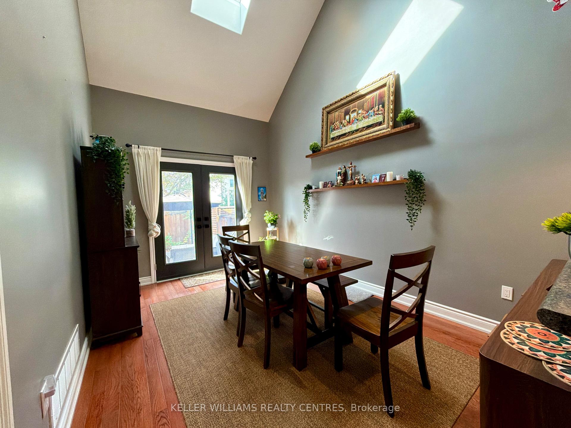 Photo 12 of 125 Huronia Road, Barrie, Painswick North — HOMEH