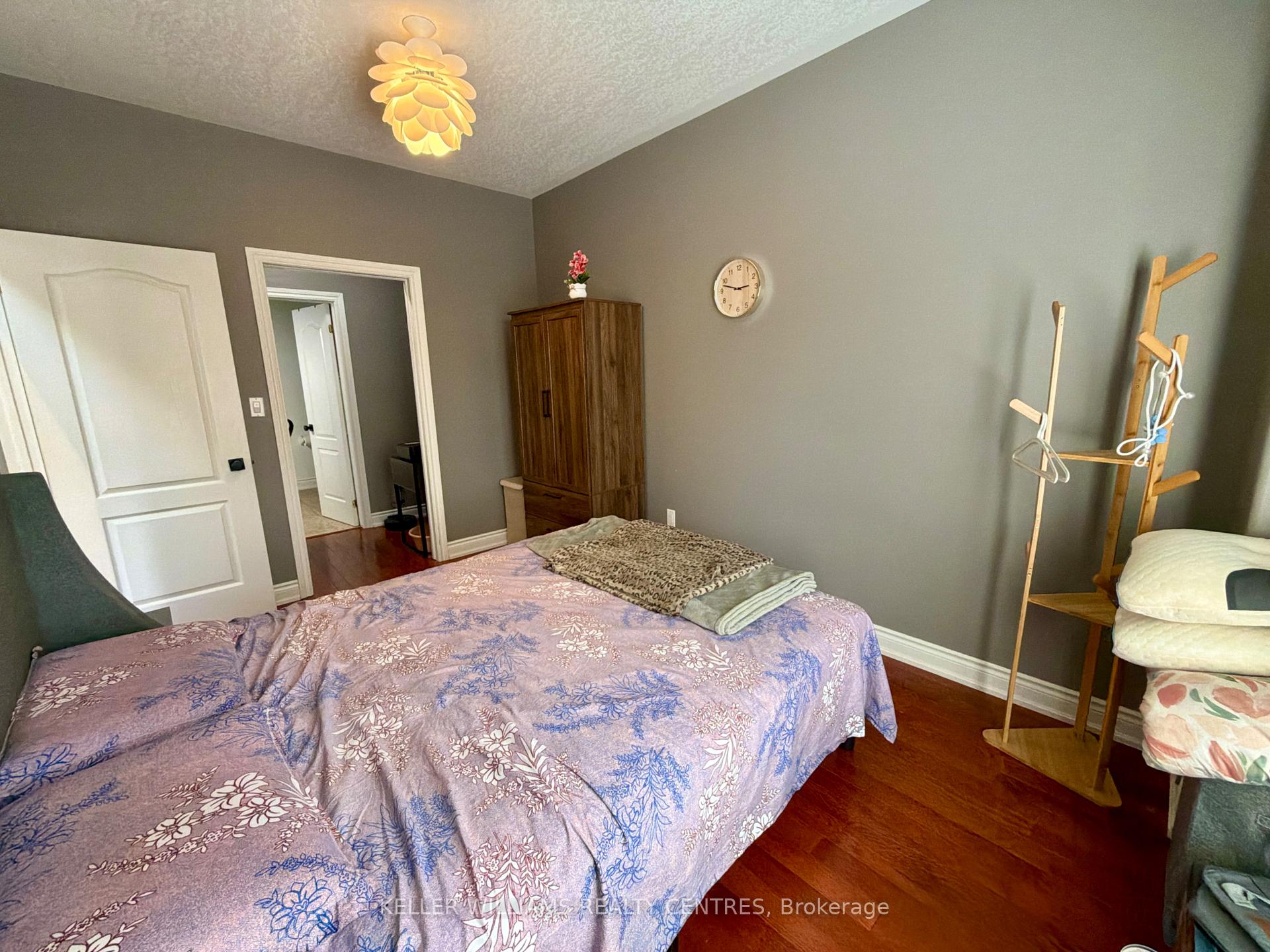 Photo 16 of 125 Huronia Road, Barrie, Painswick North — HOMEH