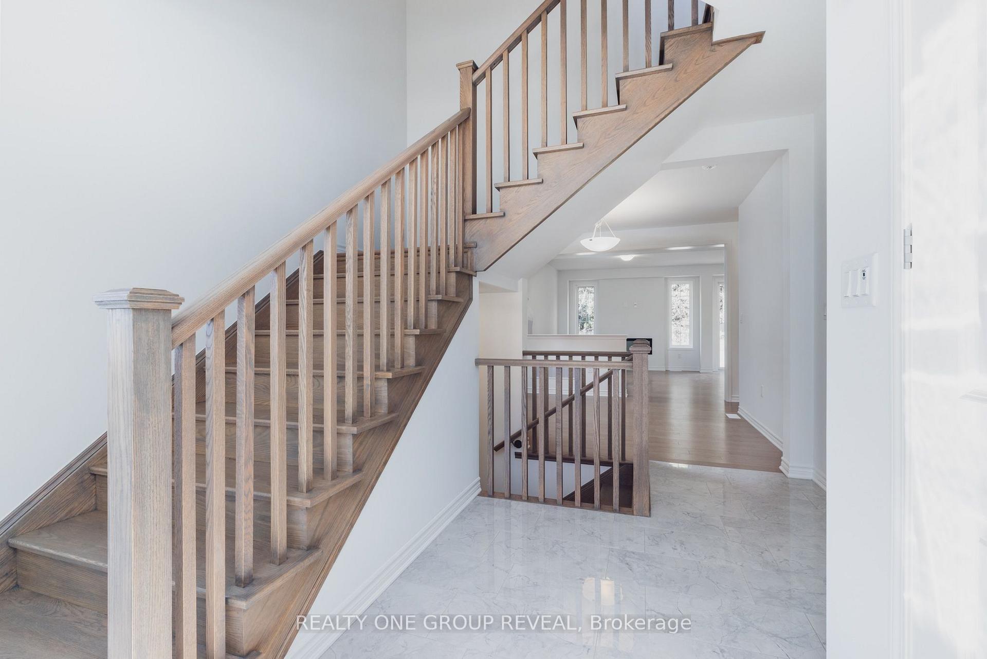 Photo 4 of 3418 Deepglad Path, Pickering, Rural Pickering — HOMEH