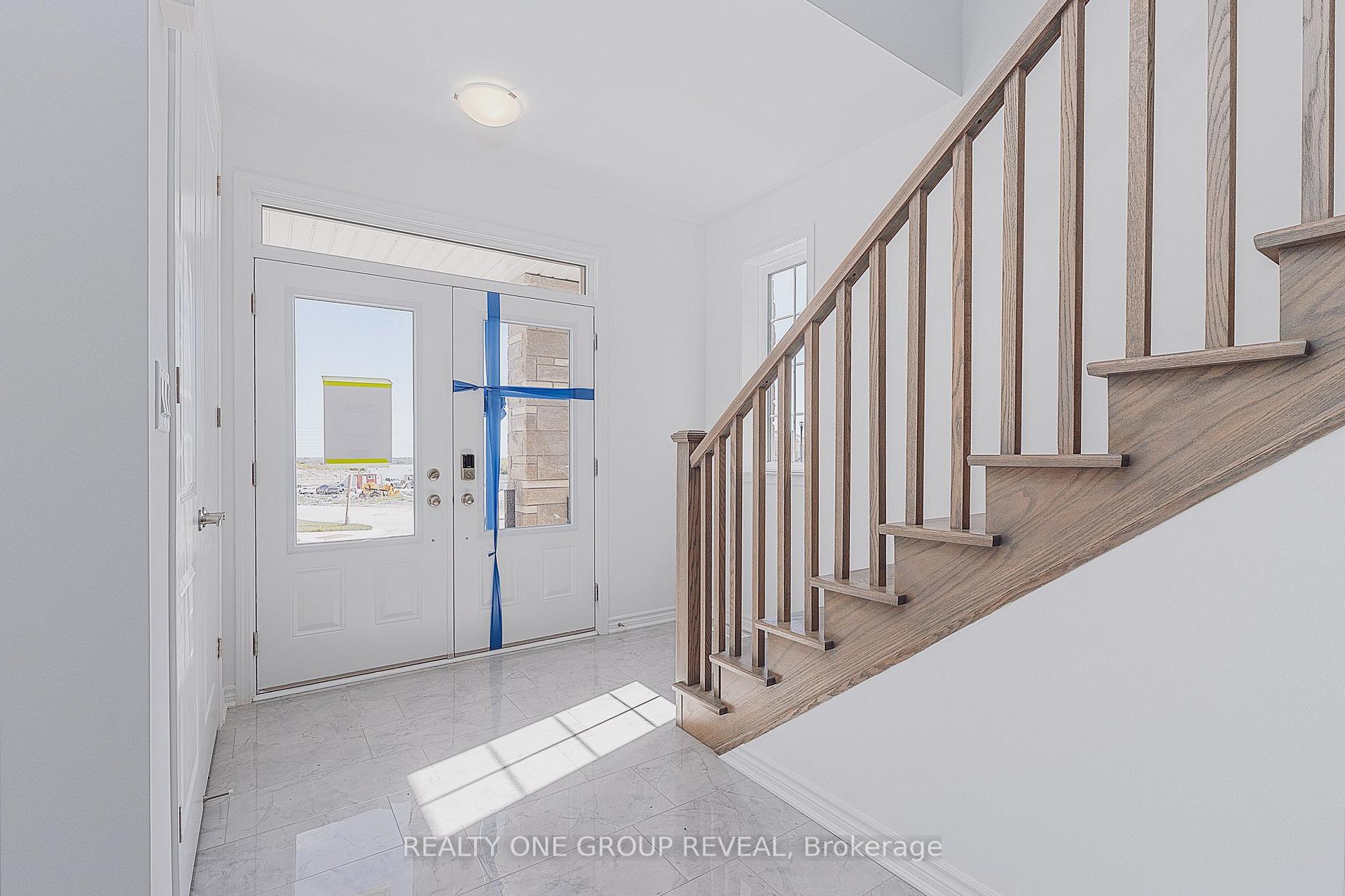 Photo 5 of 3418 Deepglad Path, Pickering, Rural Pickering — HOMEH