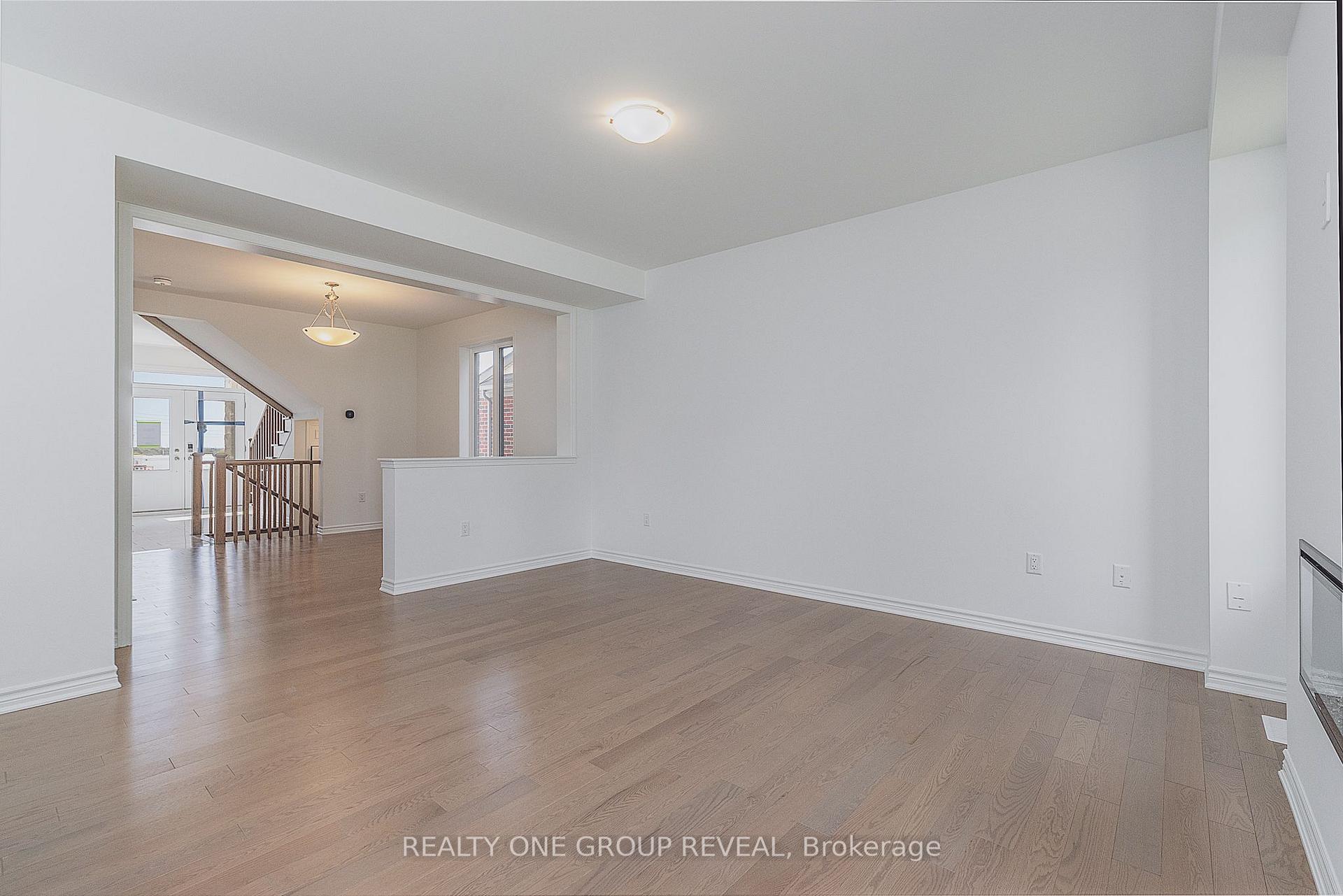 Photo 9 of 3418 Deepglad Path, Pickering, Rural Pickering — HOMEH