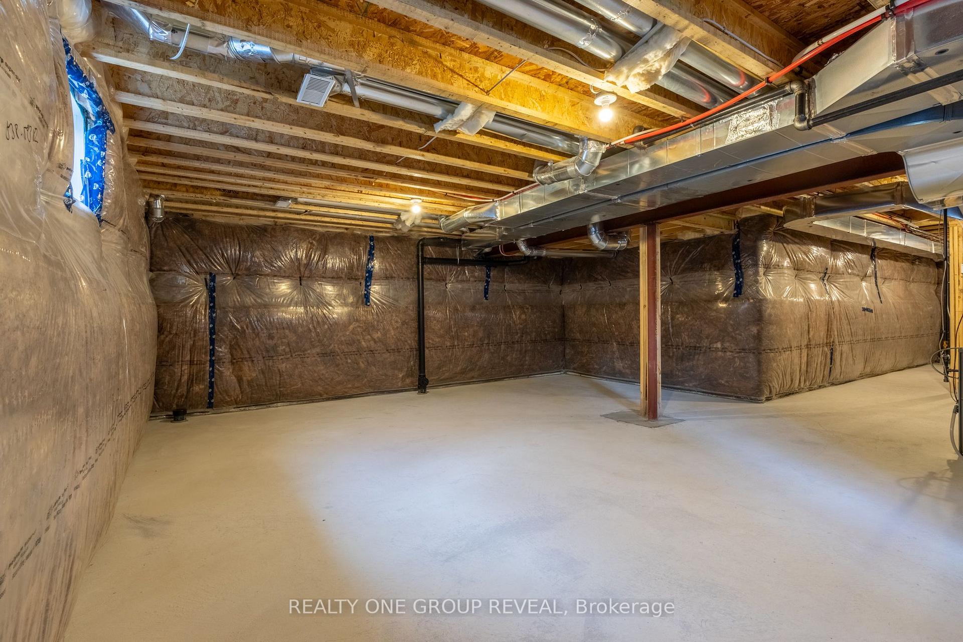 Photo 27 of 3418 Deepglad Path, Pickering, Rural Pickering — HOMEH