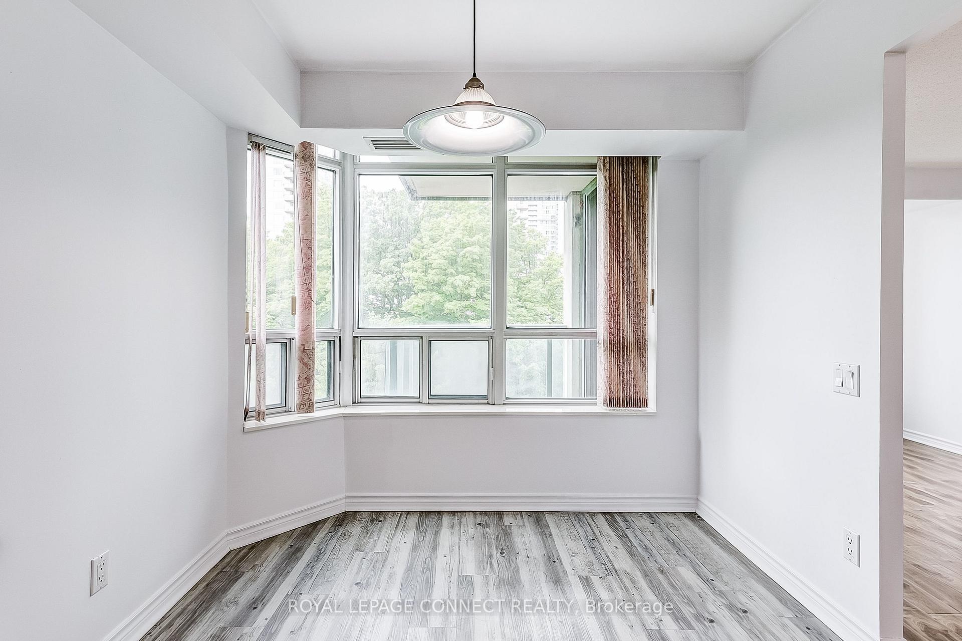 Photo 6 of Unit 403, 61 Town Centre Court, Scarborough, Bendale — HOMEH