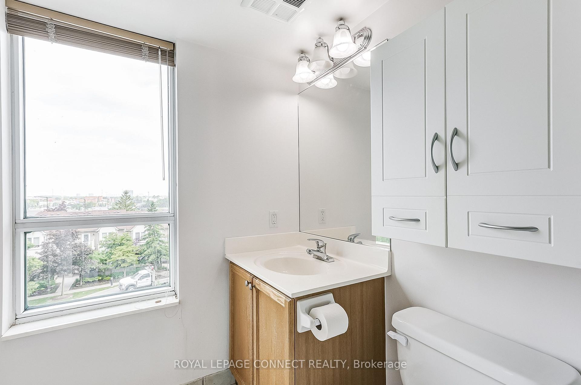 Photo 22 of Unit 403, 61 Town Centre Court, Scarborough, Bendale — HOMEH