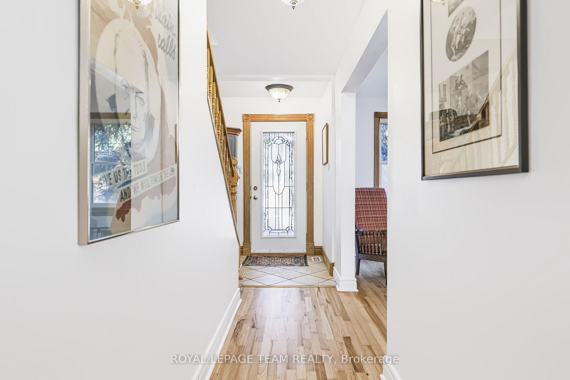 Photo 6 of 1050 Apolydore Avenue, Ottawa, Billings Bridge — HOMEH