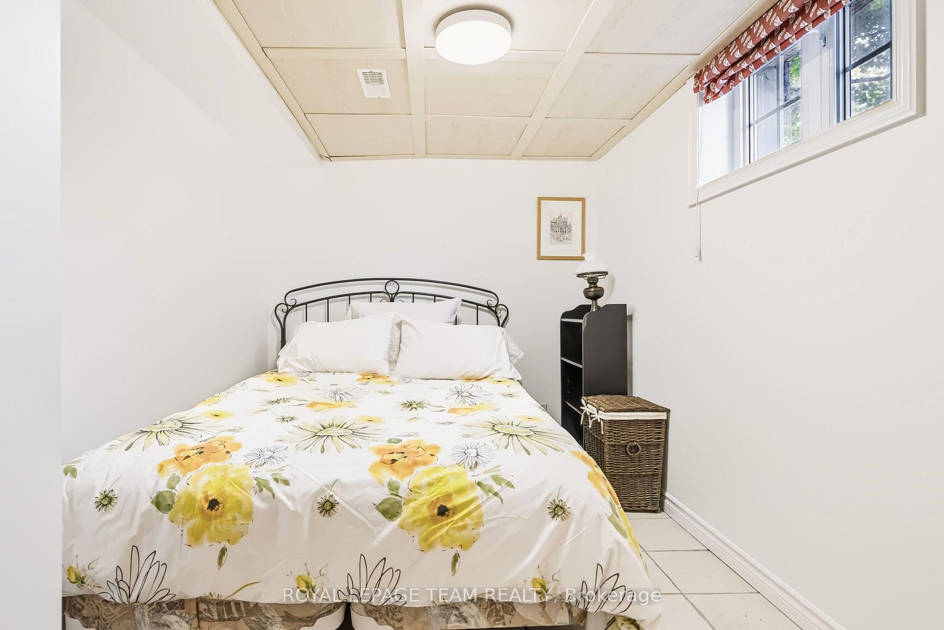 Photo 39 of 1050 Apolydore Avenue, Ottawa, Billings Bridge — HOMEH