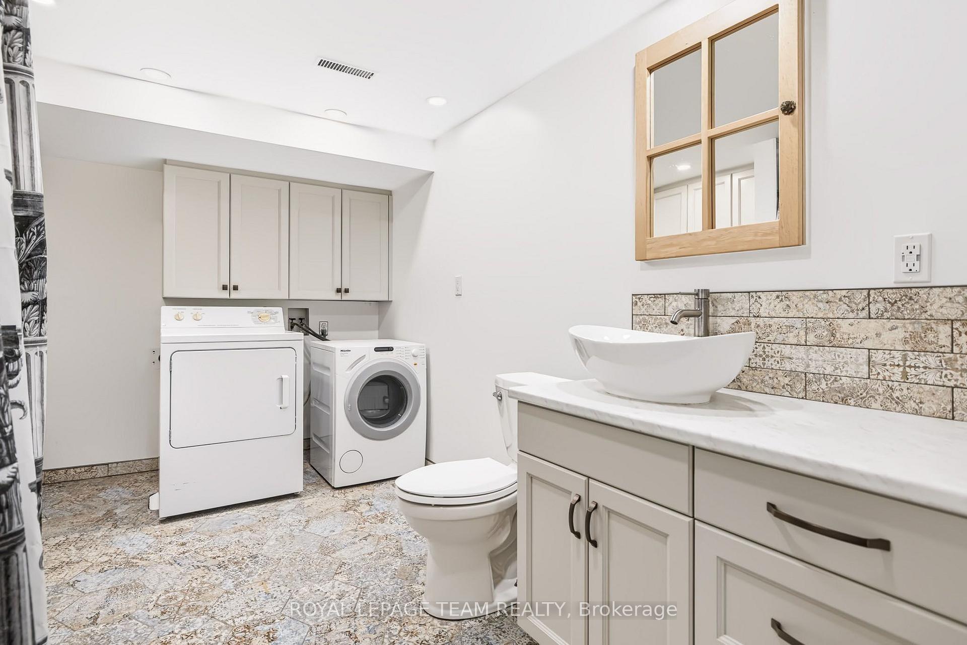 Photo 40 of 1050 Apolydore Avenue, Ottawa, Billings Bridge — HOMEH