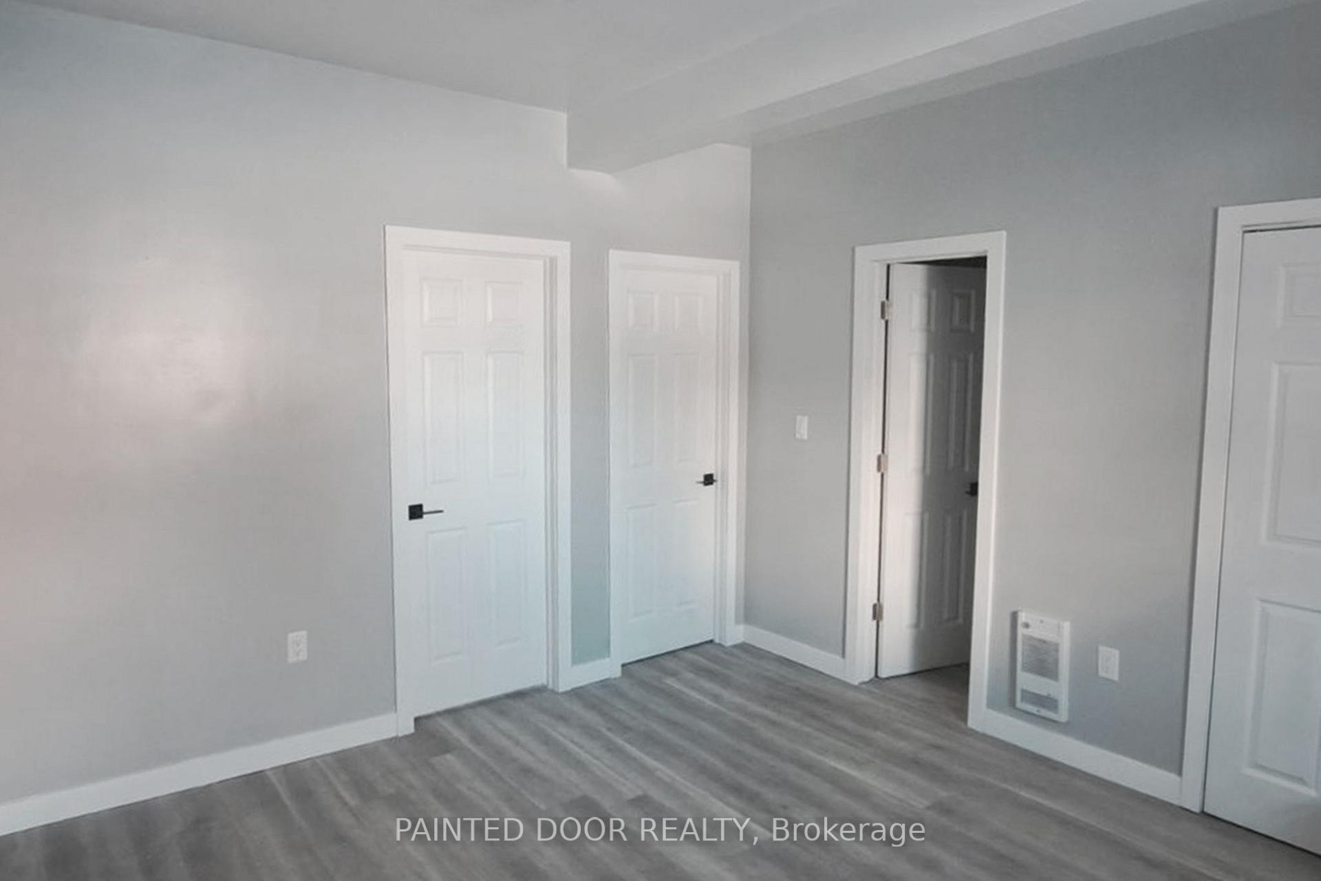 Photo 4 of 109 Albert Street S, Orillia — HOMEH