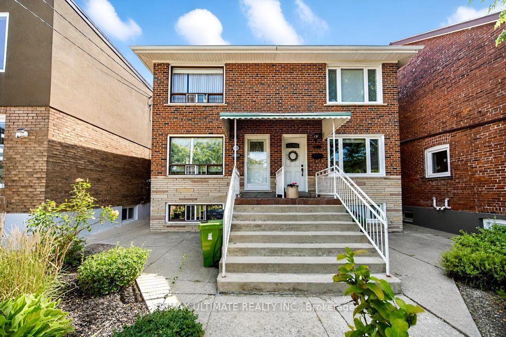 Photo 3 of 45 McRoberts Avenue, Toronto, Corso Italia-Davenport — HOMEH