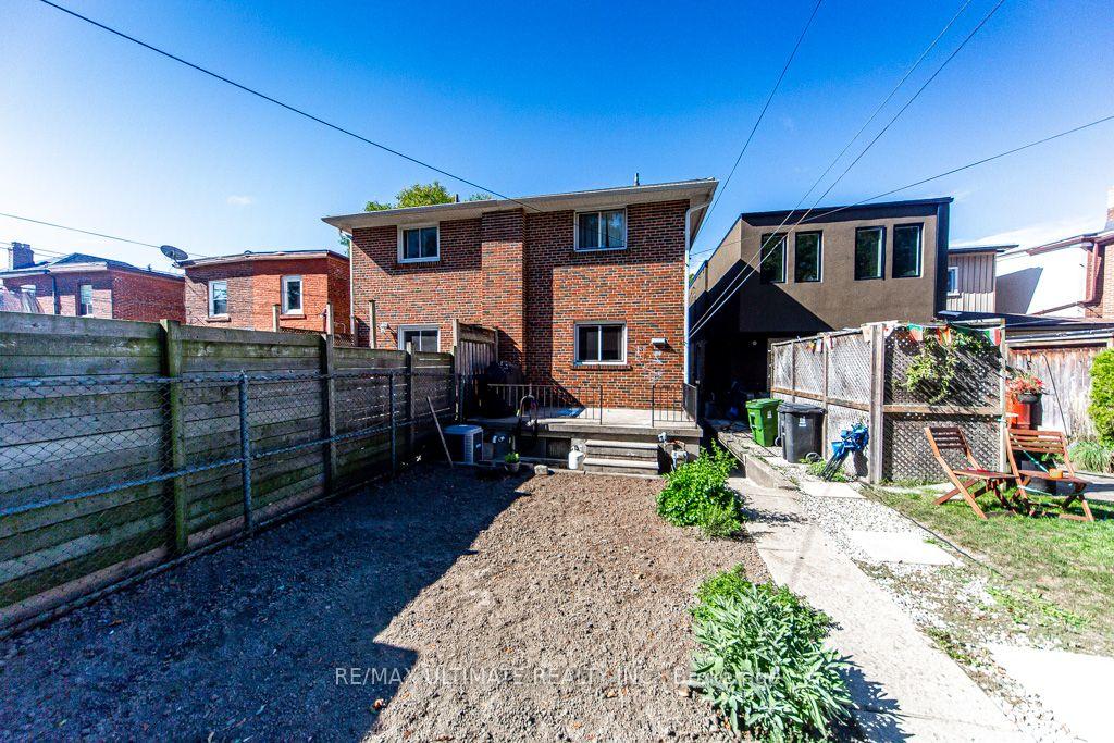 Photo 47 of 45 McRoberts Avenue, Toronto, Corso Italia-Davenport — HOMEH