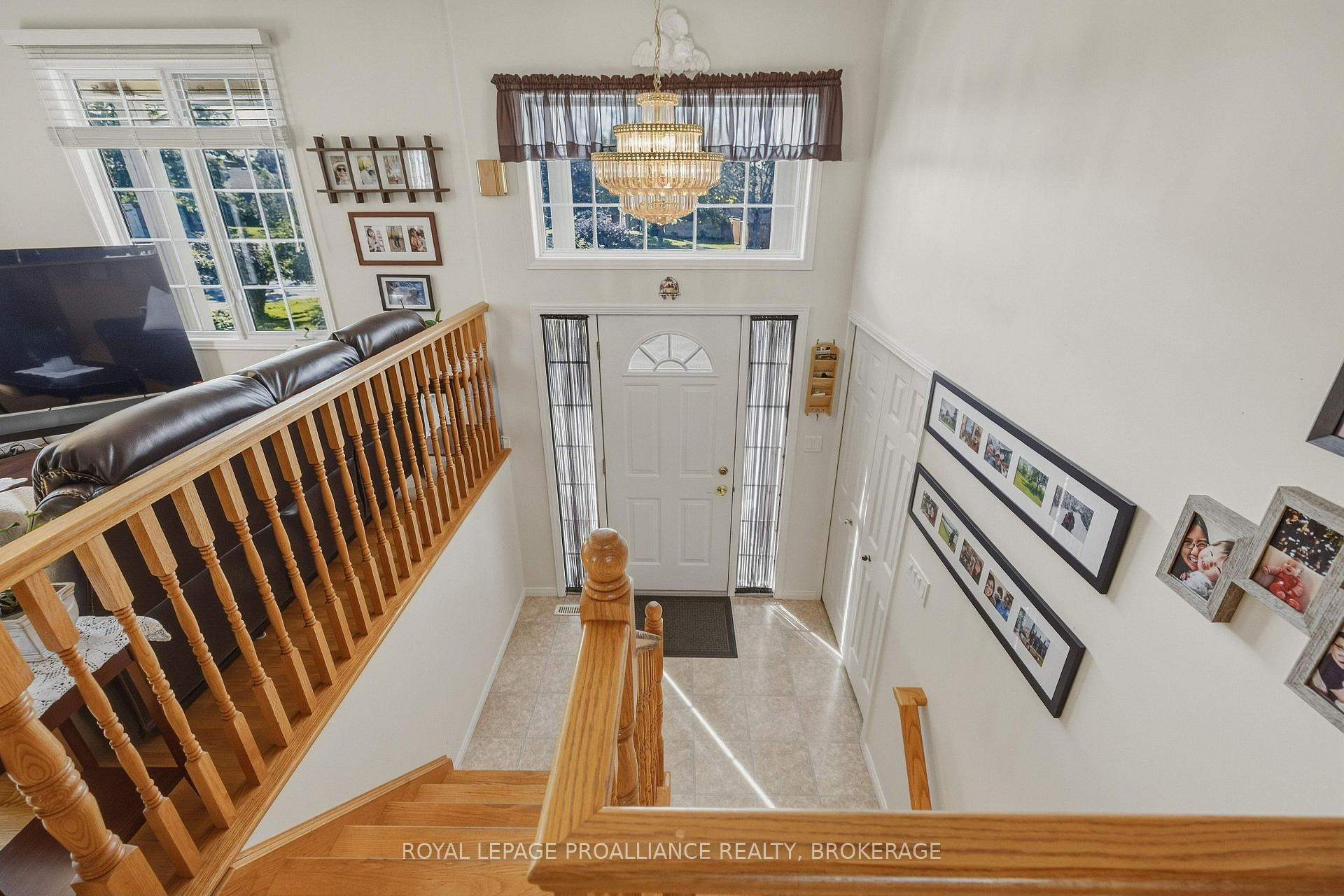 Photo 13 of 662 Millbrook Crescent, Kingston, East Gardiners Rd — HOMEH