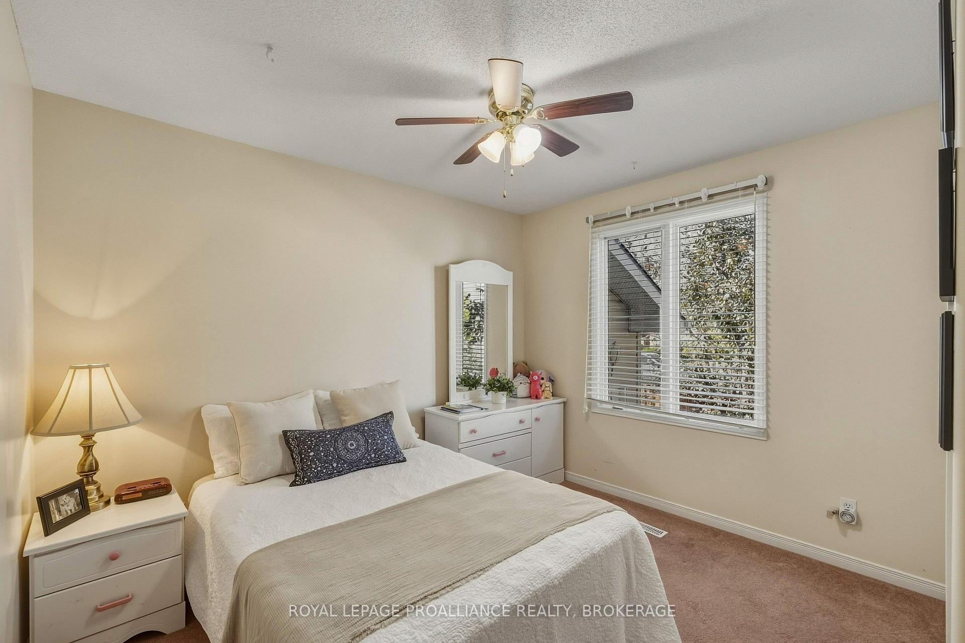 Photo 26 of 662 Millbrook Crescent, Kingston, East Gardiners Rd — HOMEH