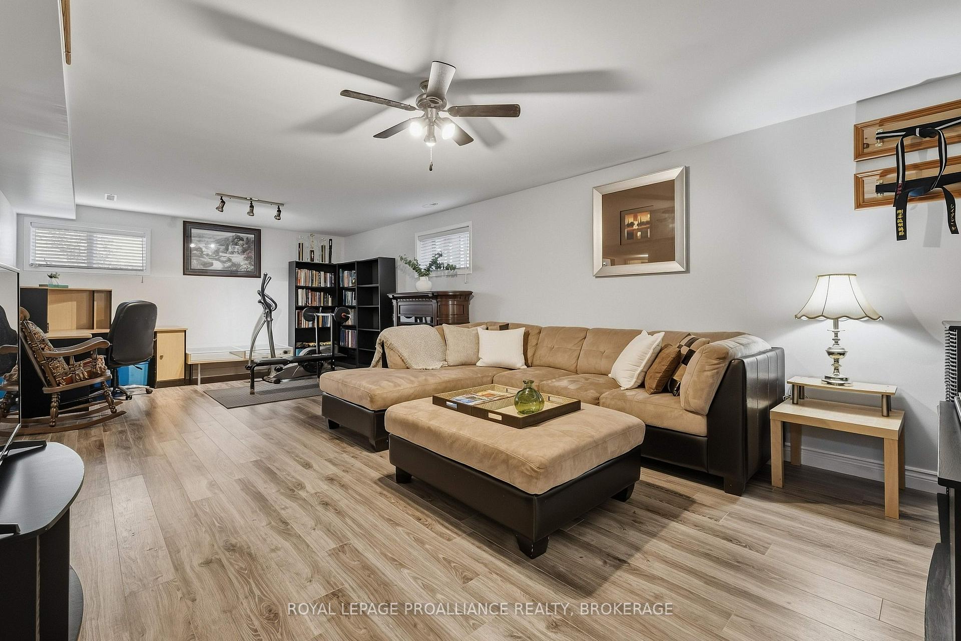 Photo 34 of 662 Millbrook Crescent, Kingston, East Gardiners Rd — HOMEH