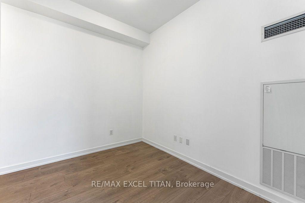Photo 6 of Unit 1707, 1480 Bayly Street, Pickering, Bay Ridges — HOMEH