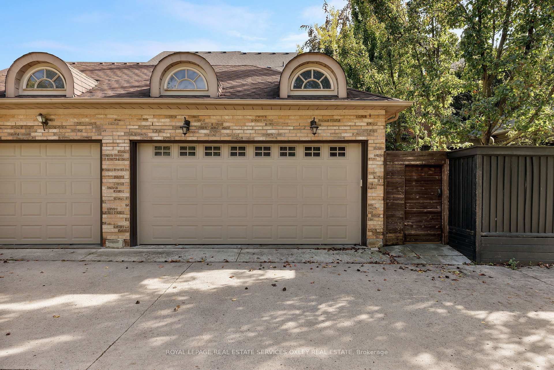 Photo 37 of 46 Mathersfield Drive, Toronto, Rosedale-Moore Park — HOMEH