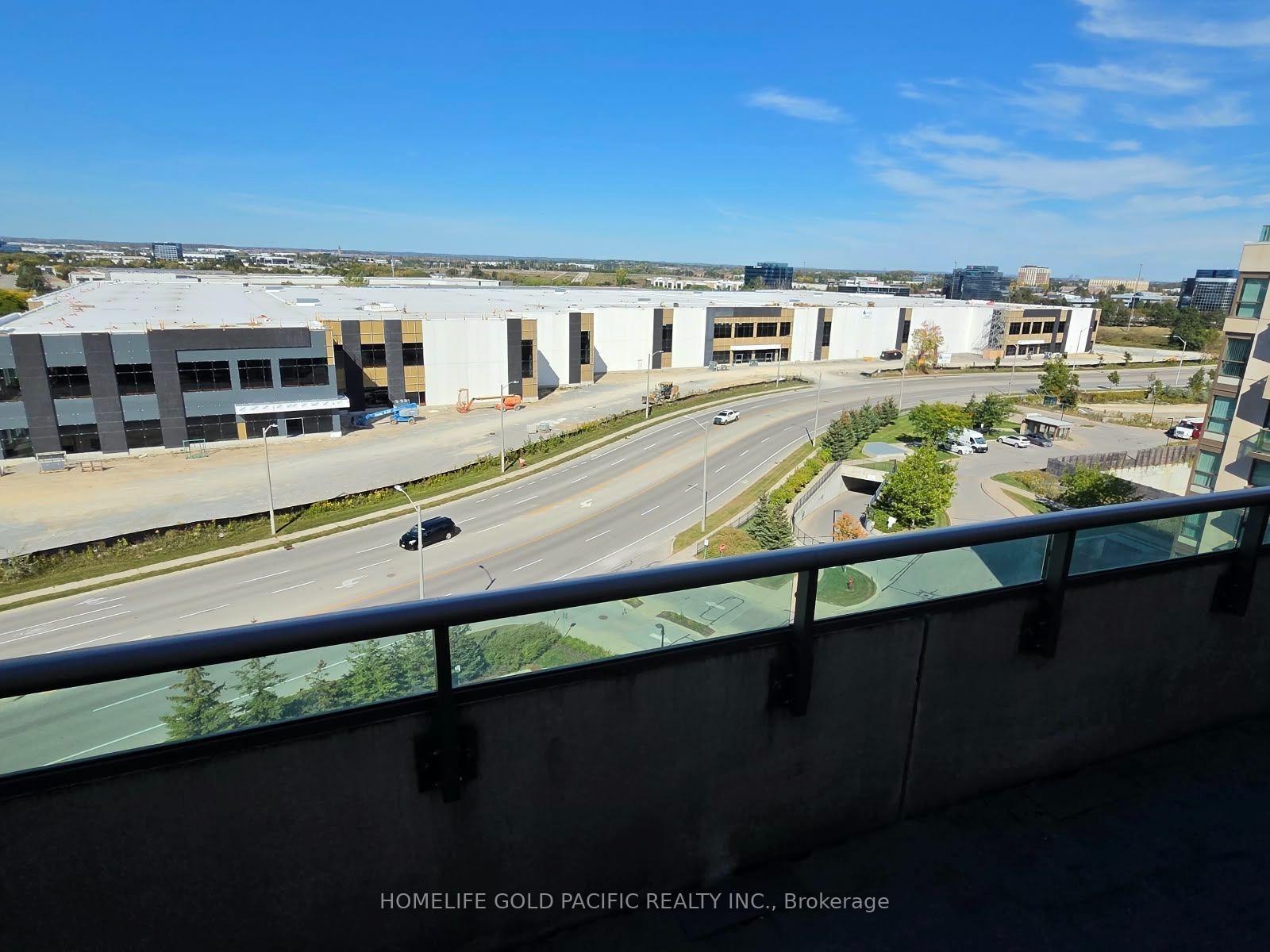 Photo 2 of Unit 920, 75 Norman Bethune Avenue, Richmond Hill, Beaver Creek Business Park — HOMEH