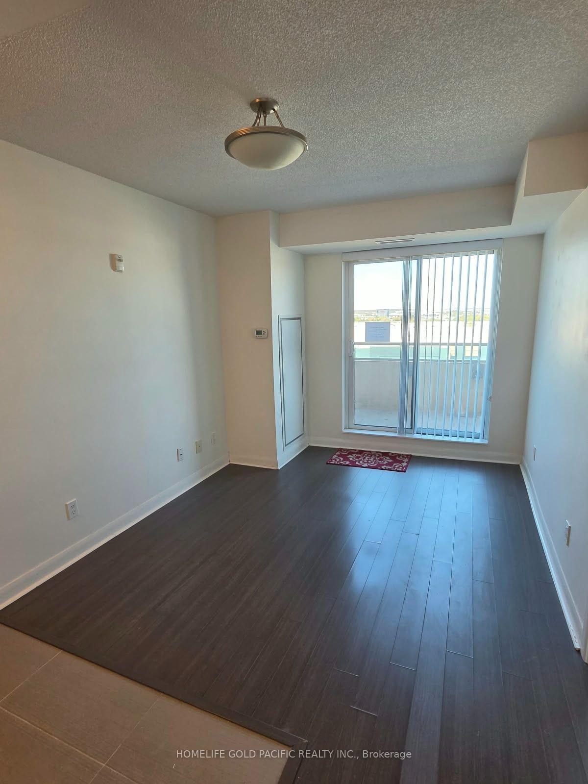 Photo 5 of Unit 920, 75 Norman Bethune Avenue, Richmond Hill, Beaver Creek Business Park — HOMEH