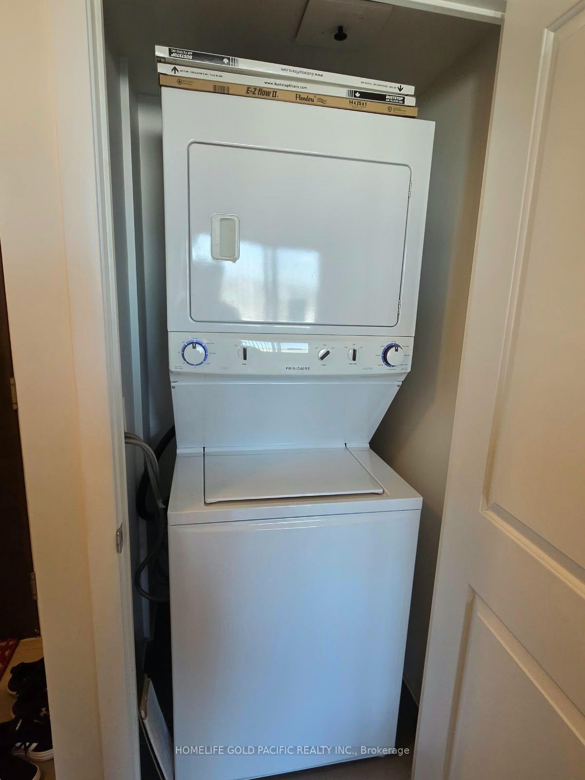 Photo 7 of Unit 920, 75 Norman Bethune Avenue, Richmond Hill, Beaver Creek Business Park — HOMEH