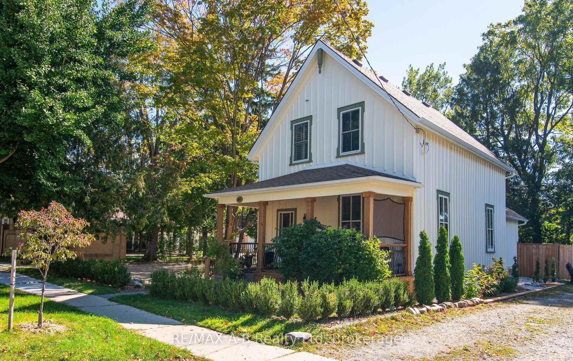 Photo of 241 Mornington Street