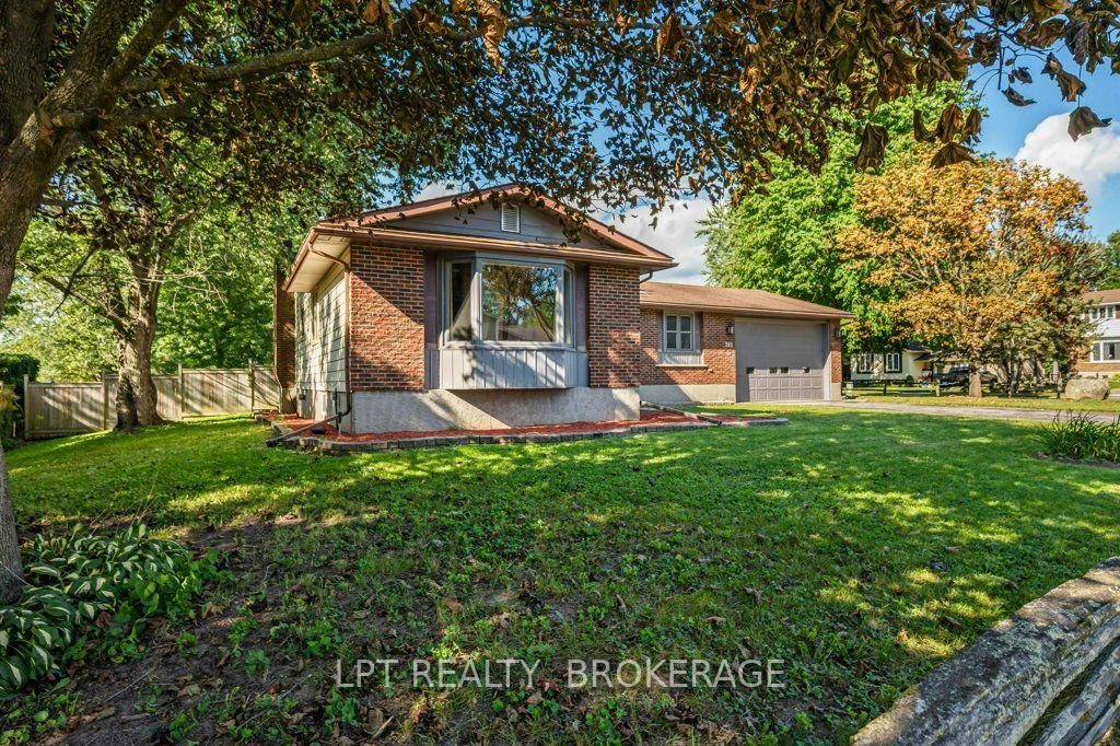 Photo 2 of 785 Allum Avenue, Kingston, South of Taylor-Kidd Blvd — HOMEH